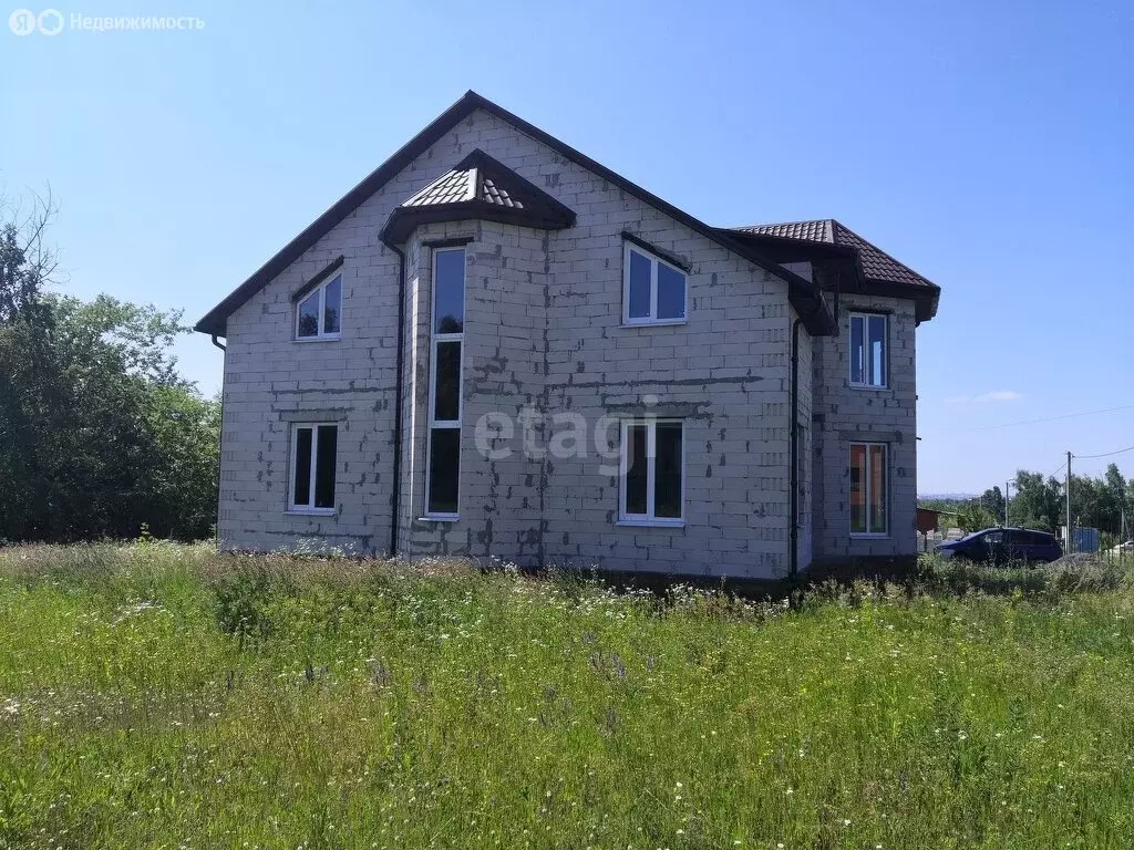 Дом в рабочий посёлок Разумное, Байкальская улица (245 м) - Фото 1