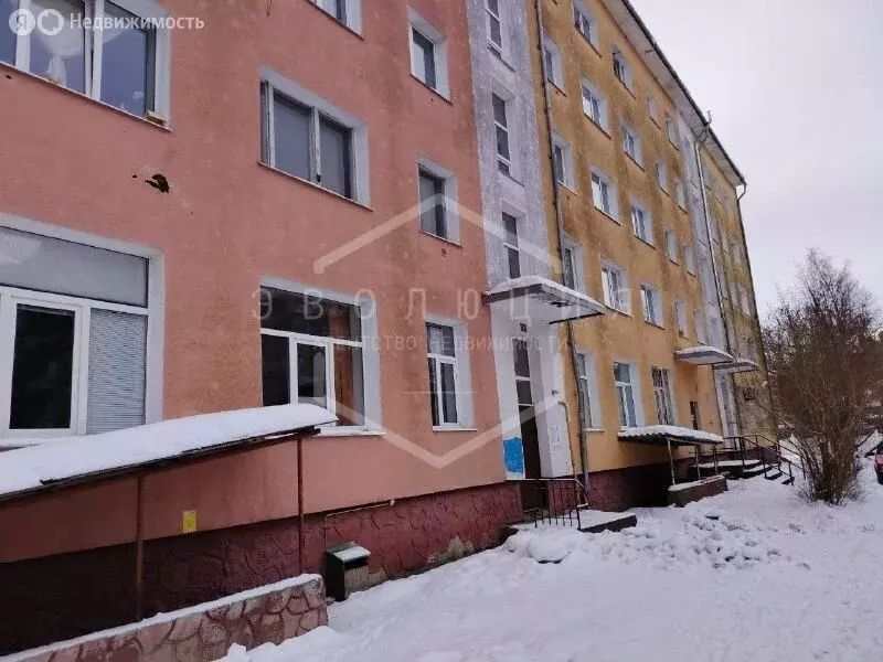 4-комнатная квартира: Гурьевск, Калининградское шоссе, 5 (62 м) - Фото 1