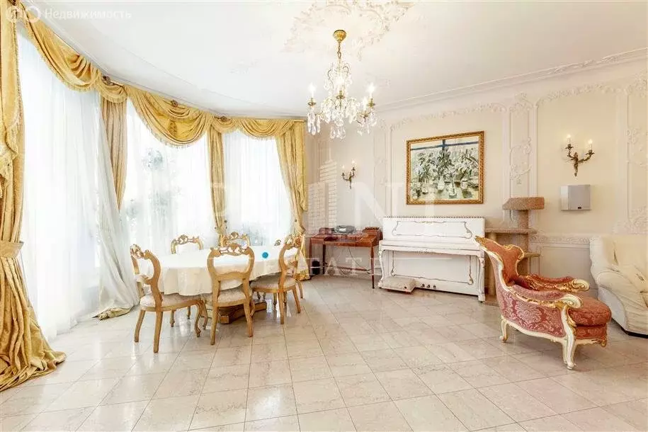 4-комнатная квартира: Москва, Малая Бронная улица, 25 (147 м) - Фото 1