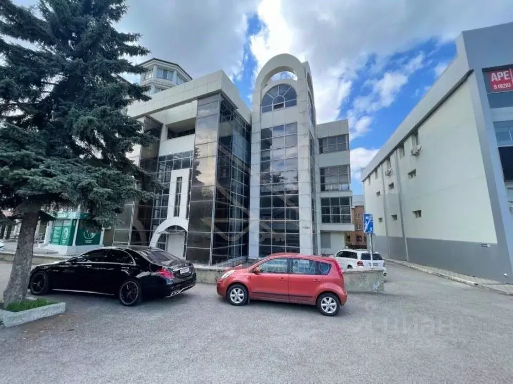 Торговая площадь в Ставропольский край, Пятигорск просп. Калинина, 2а ... - Фото 2