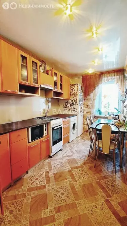 4-комнатная квартира: Стерлитамак, Коммунистическая улица, 75 (74.5 м) - Фото 0