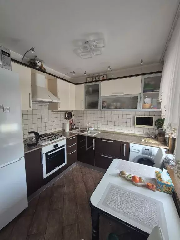 2-к кв. Омская область, Омск ул. 33-я Северная, 140 (45.0 м) - Фото 1