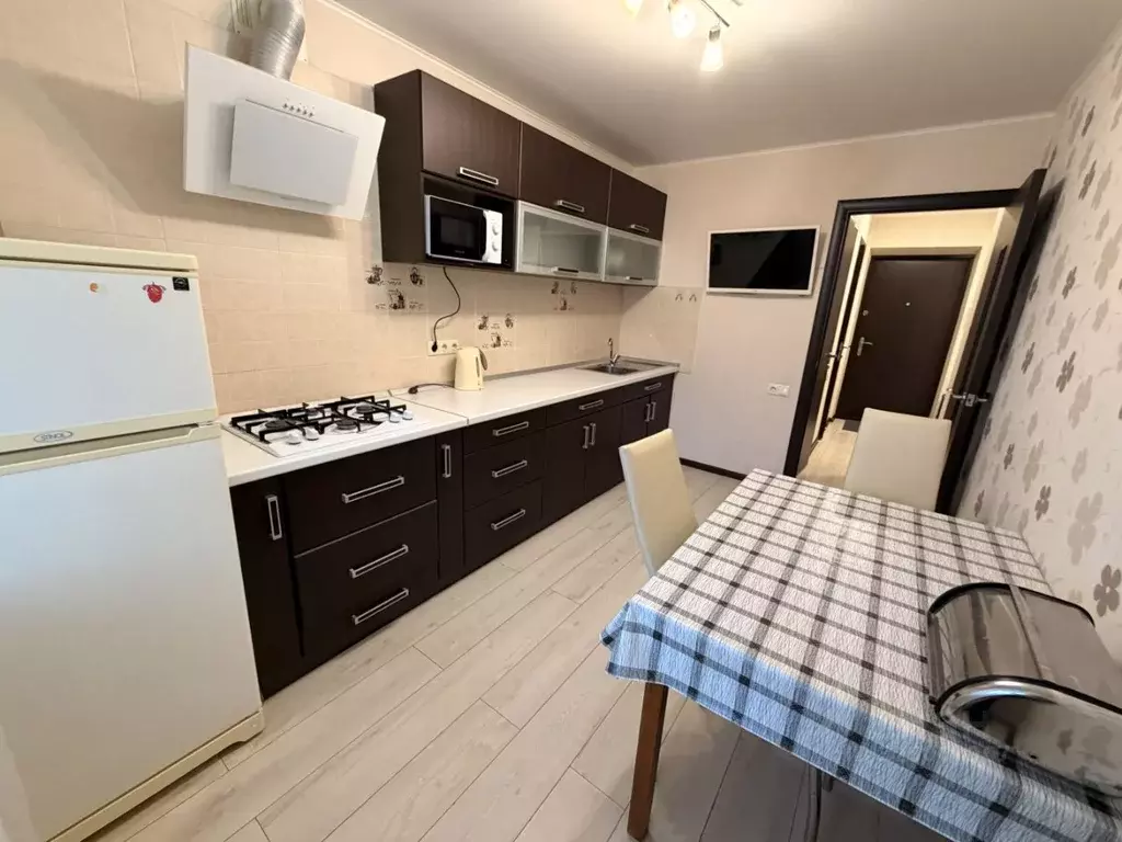 1-к кв. Саратовская область, Саратов проезд 1-й Топольчанский, 5 (40.0 ... - Фото 1