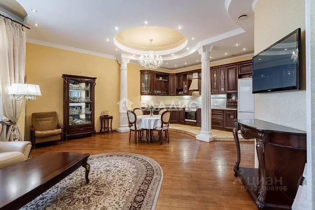 3-к кв. Санкт-Петербург Кемская ул., 1 (137.0 м) - Фото 2