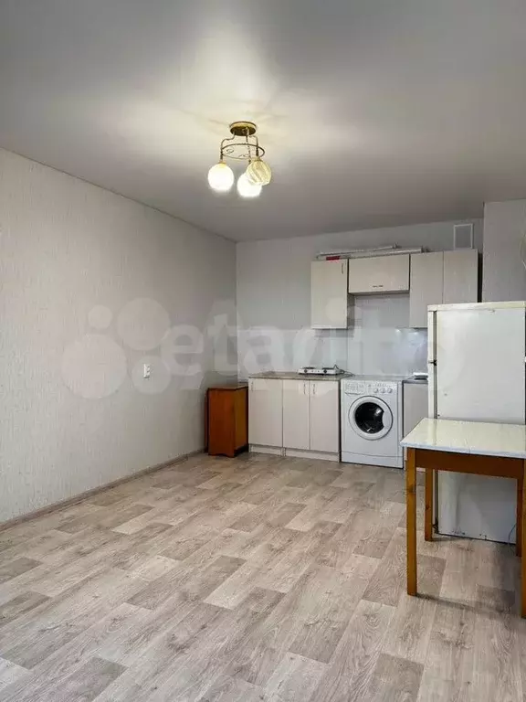 Комната 16,8 м в 1-к., 6/9 эт. - Фото 0