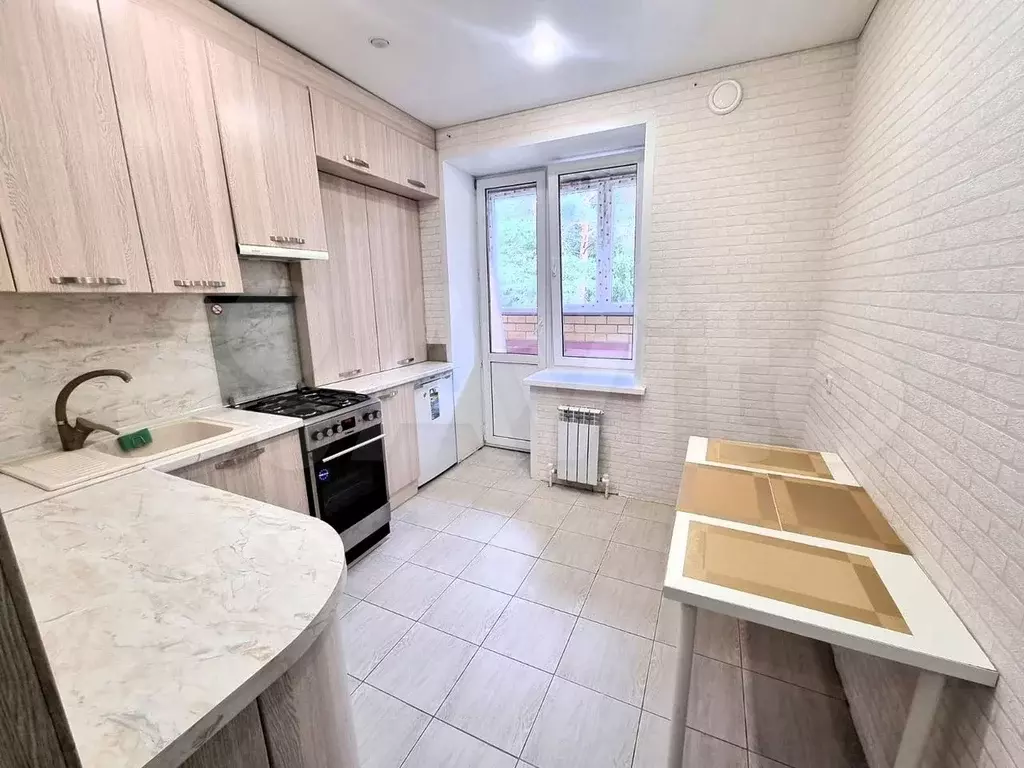 1-к. квартира, 36 м, 4/5 эт. - Фото 0