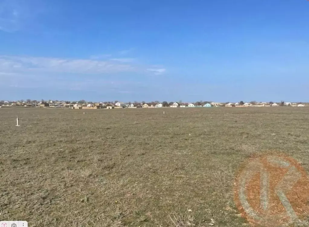 Участок в Крым, Сакский район, Штормовское с/пос, с. Приветное  (6.0 ... - Фото 1