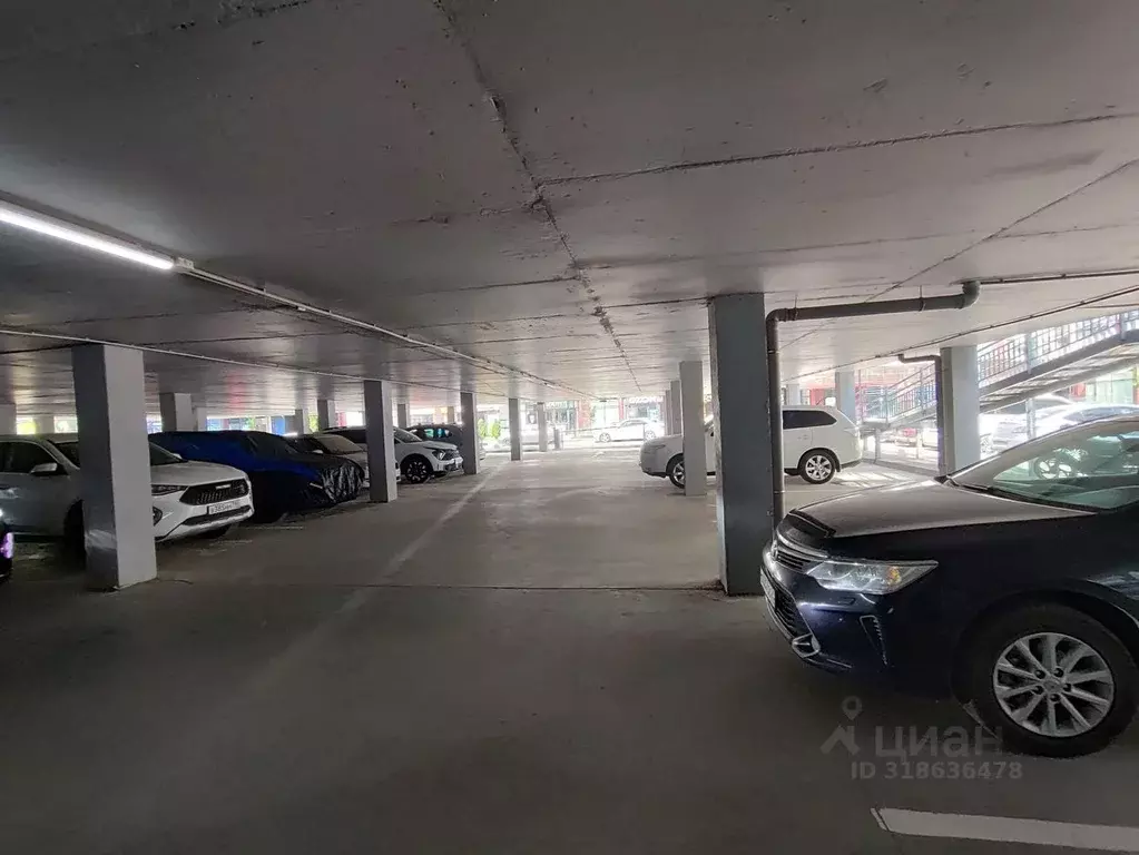 Гараж в Краснодарский край, Краснодар ул. Командорская, 6 (14 м) - Фото 1