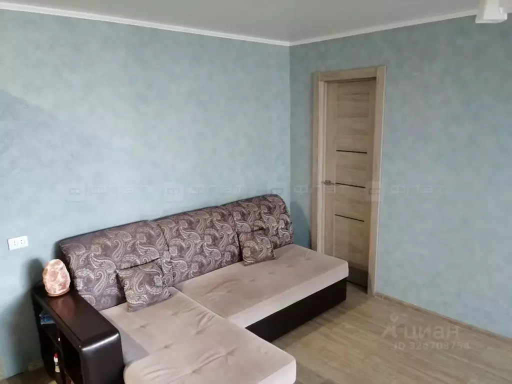 2-к кв. Татарстан, Казань ул. Татарстан, 49 (43.4 м) - Фото 1