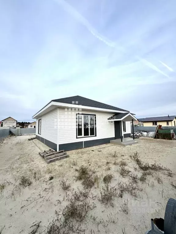 Дом в Ханты-Мансийский АО, Ханты-Мансийск ул. Индустриальная (110 м) - Фото 1