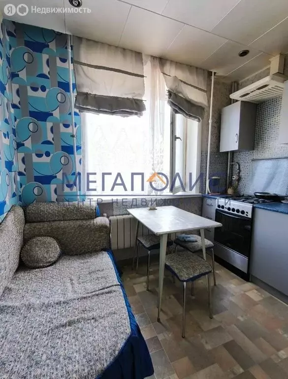 1-комнатная квартира: Балаково, проспект Героев, 58В (28.4 м) - Фото 0