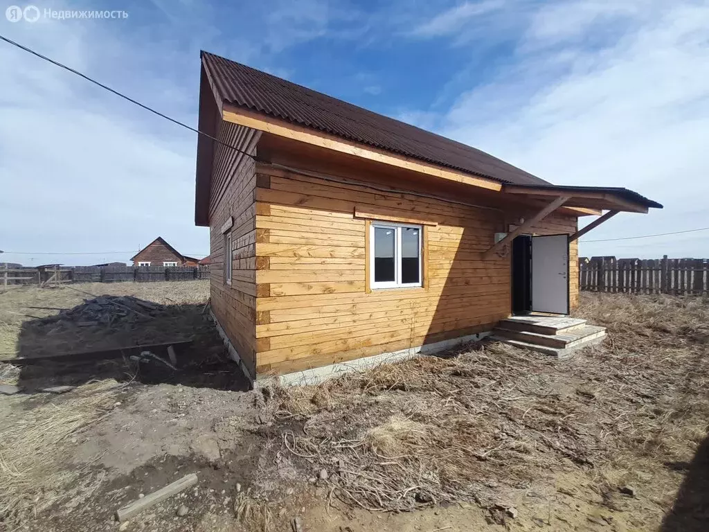 Дом в село Хомутово, Гончарная улица (80 м) - Фото 1