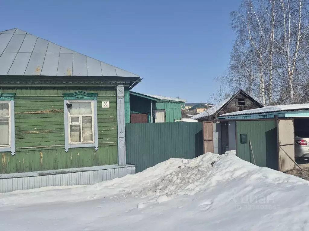 Дом в Саратовская область, Петровск ул. Радищева, 95 (70 м) - Фото 2