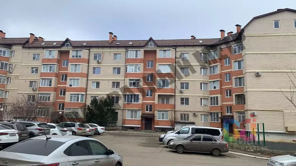 2-к кв. Калмыкия, Элиста 9-й мкр, 25 (68.0 м) - Фото 1