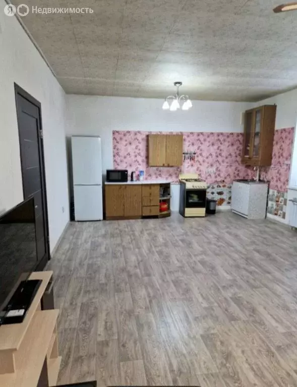 Дом в Краснослободск, Кировская улица (120 м) - Фото 1