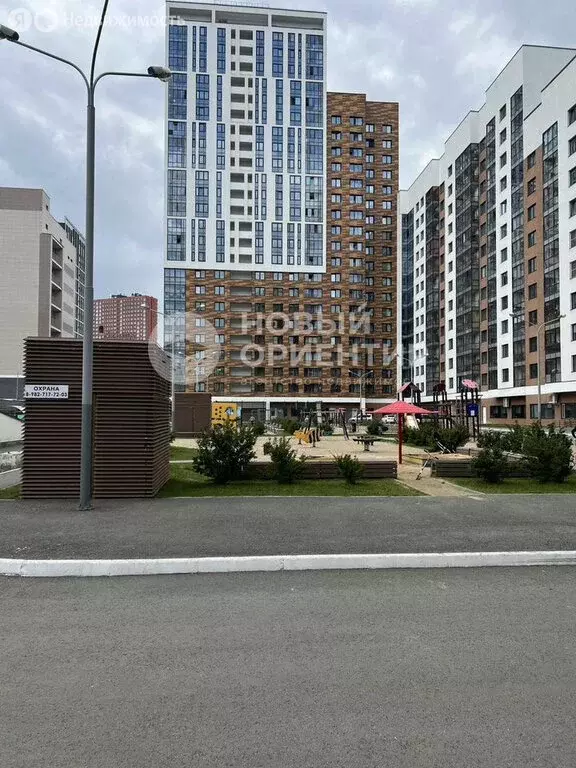 4-комнатная квартира: Екатеринбург, улица Щорса, 109 (99.5 м) - Фото 1