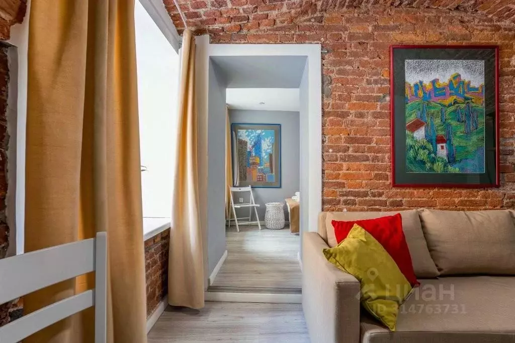 Комната Санкт-Петербург наб. Реки Мойки, 1/8 (10.0 м) - Фото 1
