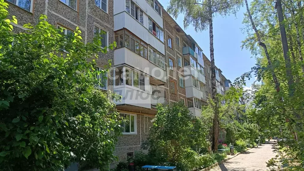 3-к кв. Смоленская область, Смоленск просп. Строителей, 20 (48.8 м) - Фото 0
