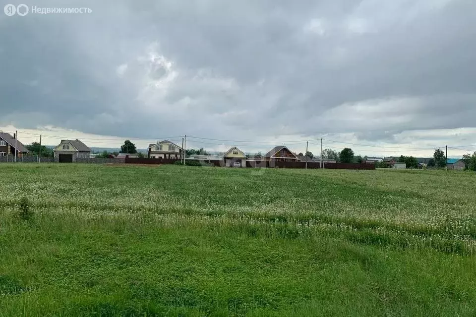 Участок в деревня Красная Зорька, Центральная улица (25 м) - Фото 1