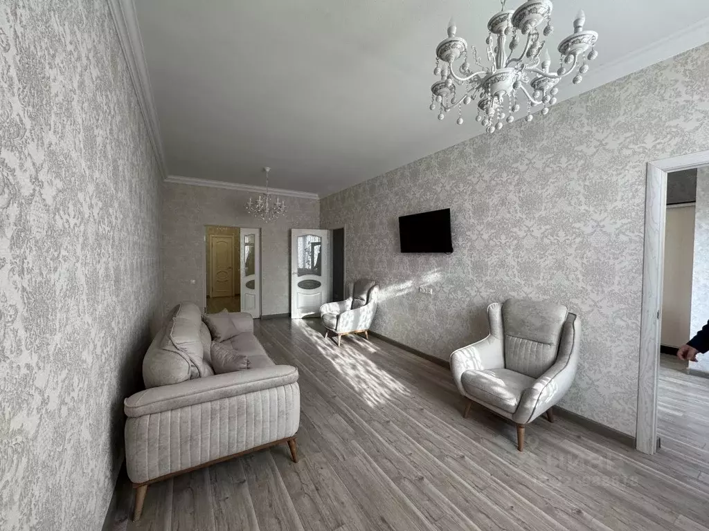 4-к кв. Кабардино-Балкария, Нальчик ул. Пушкина (85.0 м) - Фото 1