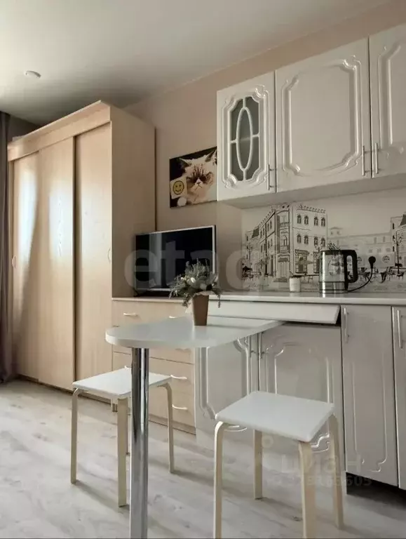 Студия Тюменская область, Тюмень ул. Тимофея Чаркова, 28 (20.7 м) - Фото 0