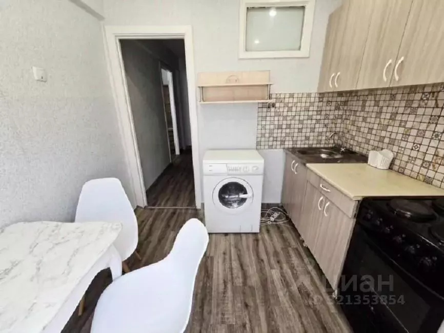 1-к кв. Красноярский край, Красноярск Затонская ул., 5 (33.0 м) - Фото 1