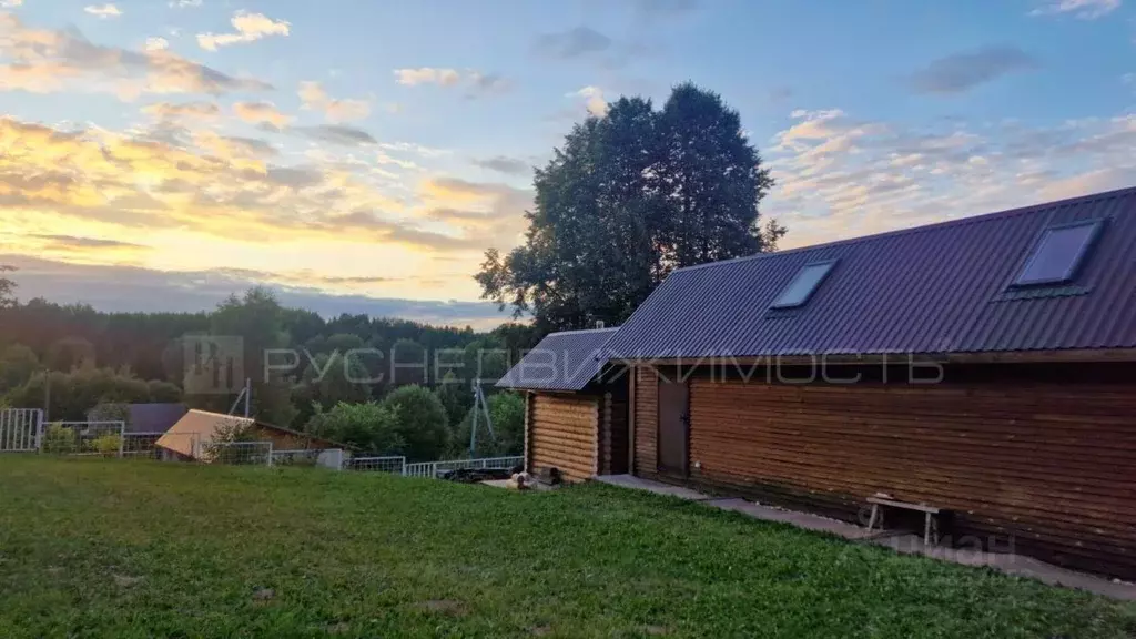 Дом в Кировская область, Арбажский муниципальный округ, с. Сорвижи ул. ... - Фото 1