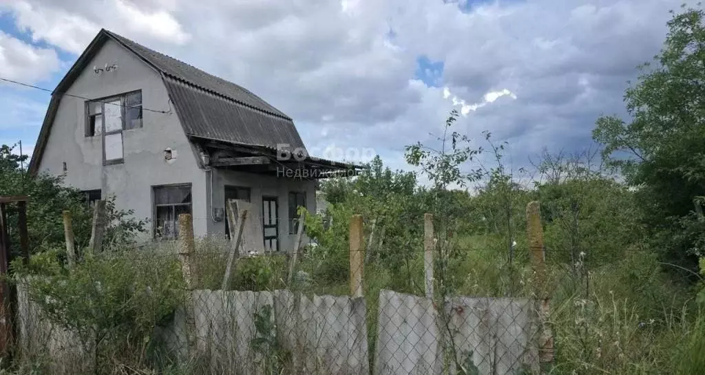 Дом в Крым, Кировское пгт ул. 16-я (30 м) - Фото 1