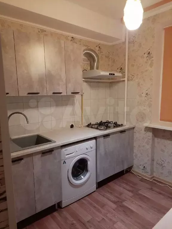 1-к. квартира, 31 м, 2/5 эт. - Фото 0