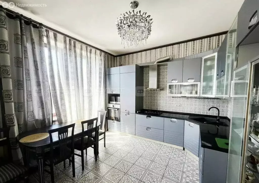 2-комнатная квартира: Казань, улица Тулпар, 7 (83.4 м) - Фото 2