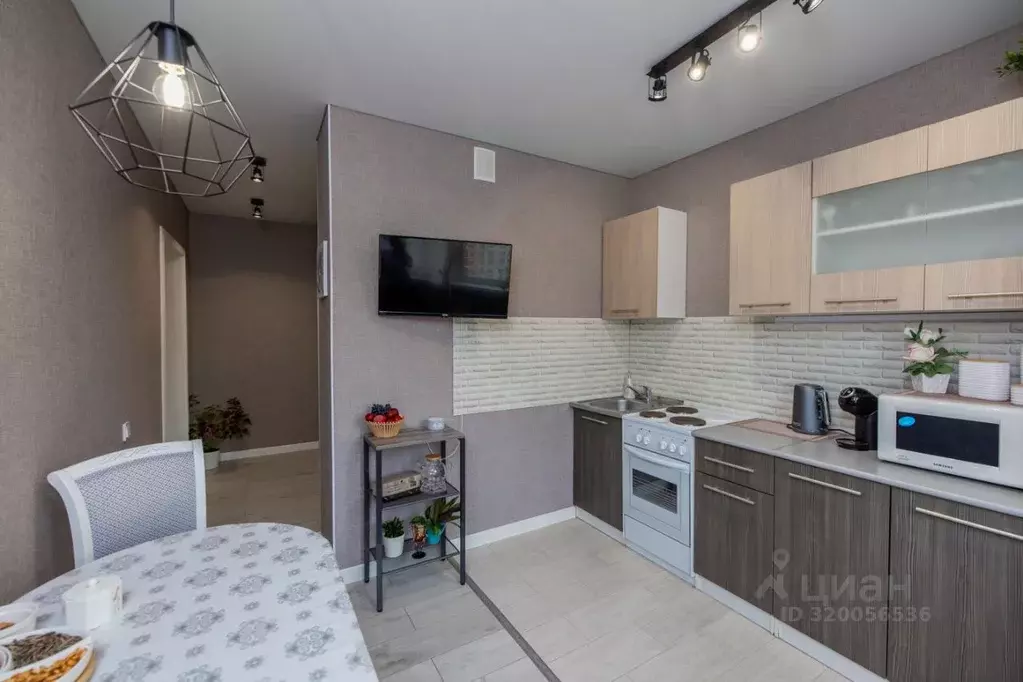 2-к кв. Оренбургская область, Оренбург Транспортная ул., 16А (52.0 м) - Фото 1