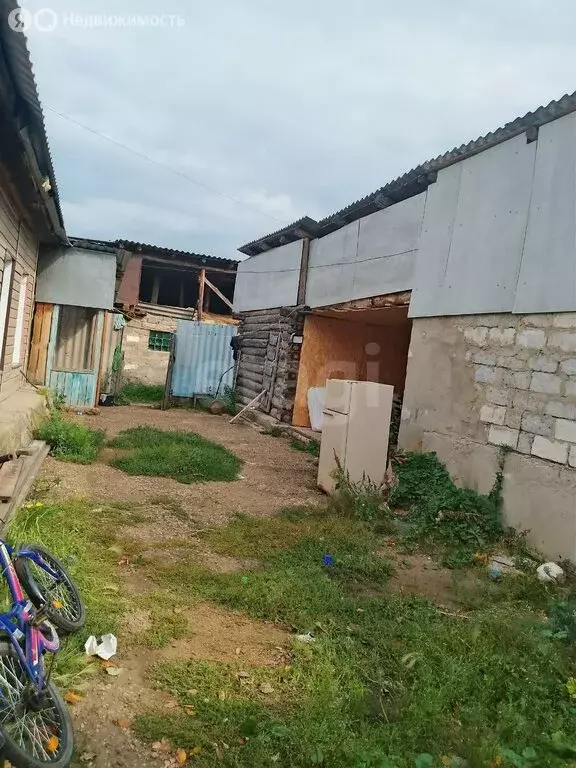 Дом в село Уйское, улица 8 Марта (46.2 м) - Фото 1