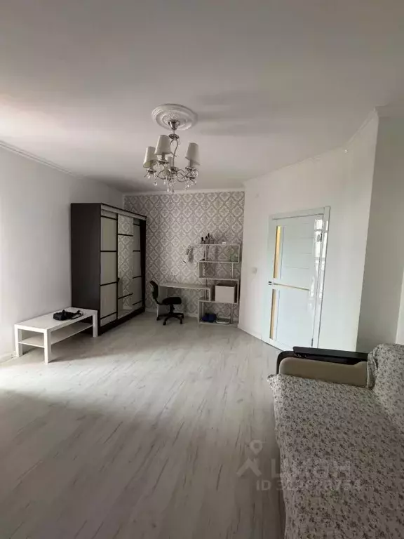 1-к кв. Саха (Якутия), Якутск ул. Кутузова, 33 (54.0 м) - Фото 2