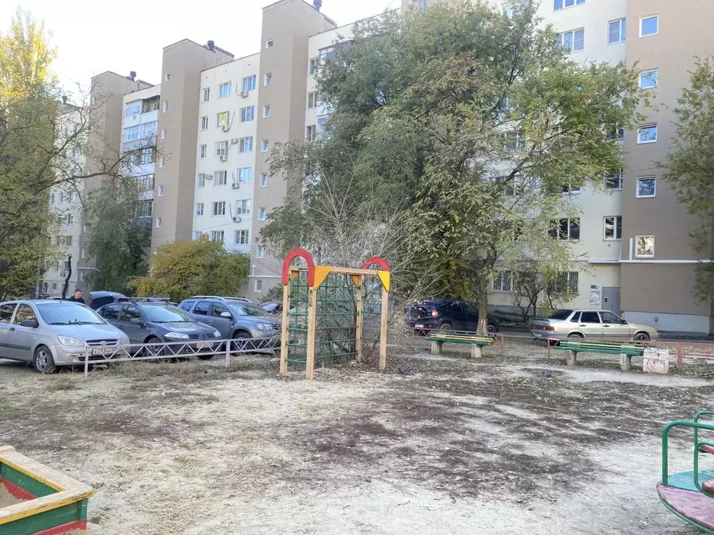 2-к кв. Волгоградская область, Волгоград ул. Генерала Штеменко, 44 ... - Фото 2