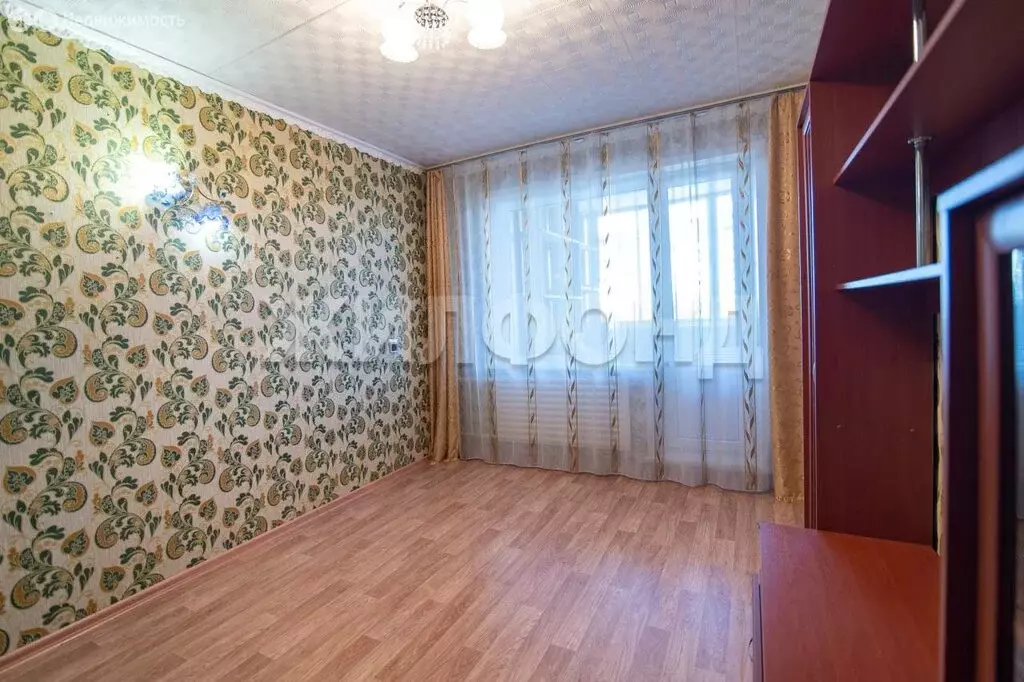 3-комнатная квартира: Барнаул, Павловский тракт, 134 (66 м) - Фото 0