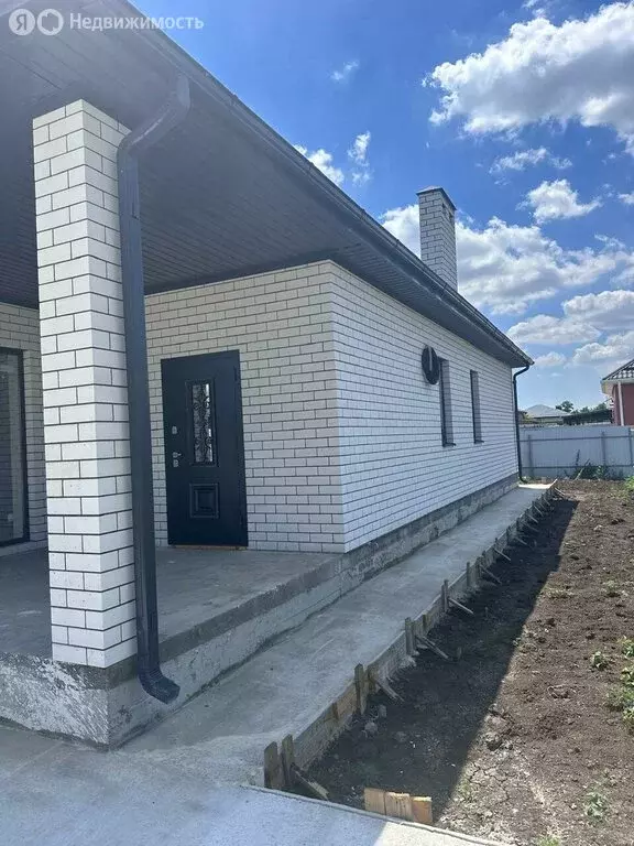 Дом в станица Динская, улица Янковского (120 м) - Фото 0