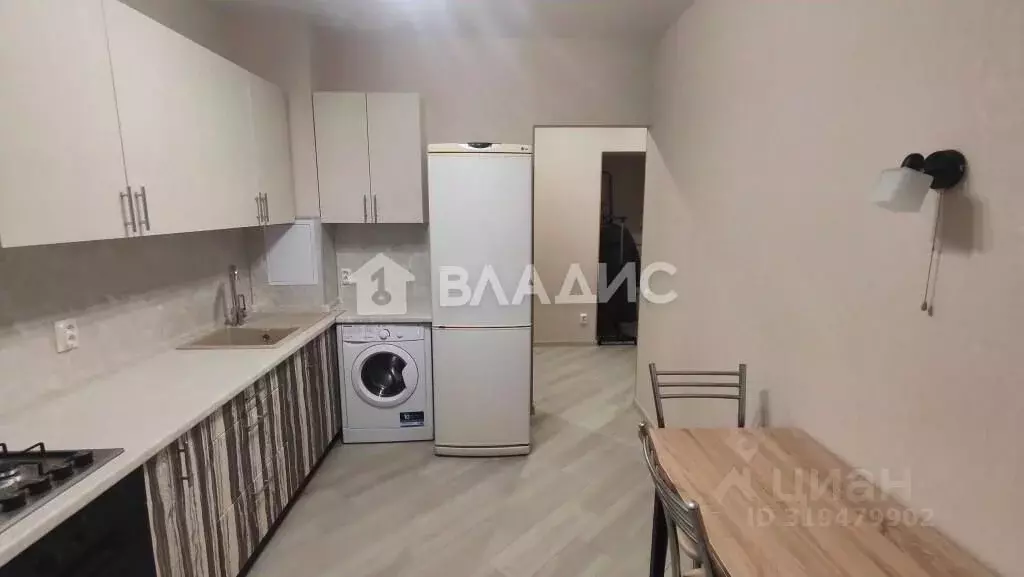 2-к кв. Владимирская область, Владимир Веризино мкр, ул. Верезинская, ... - Фото 1