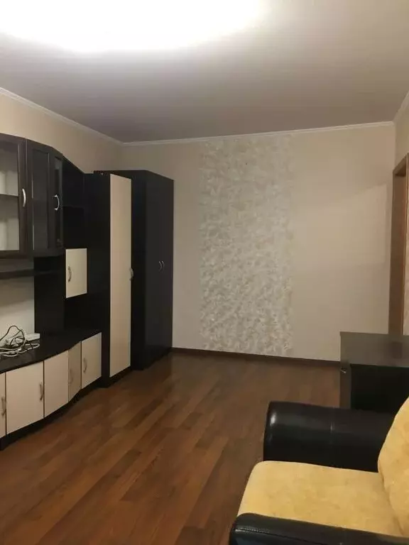 3-комнатная квартира: деревня Островцы, Подмосковная улица, 19 (69 м) - Фото 2