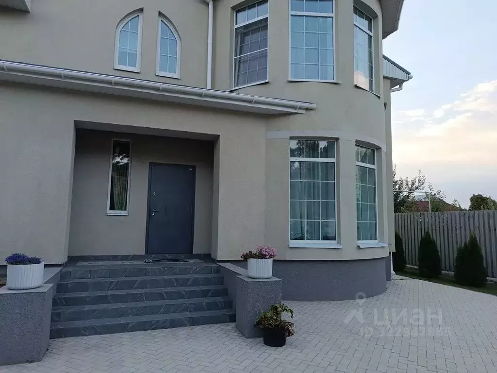 Дом в Саратовская область, Энгельс ул. Свердлова, 44 (200 м) - Фото 2