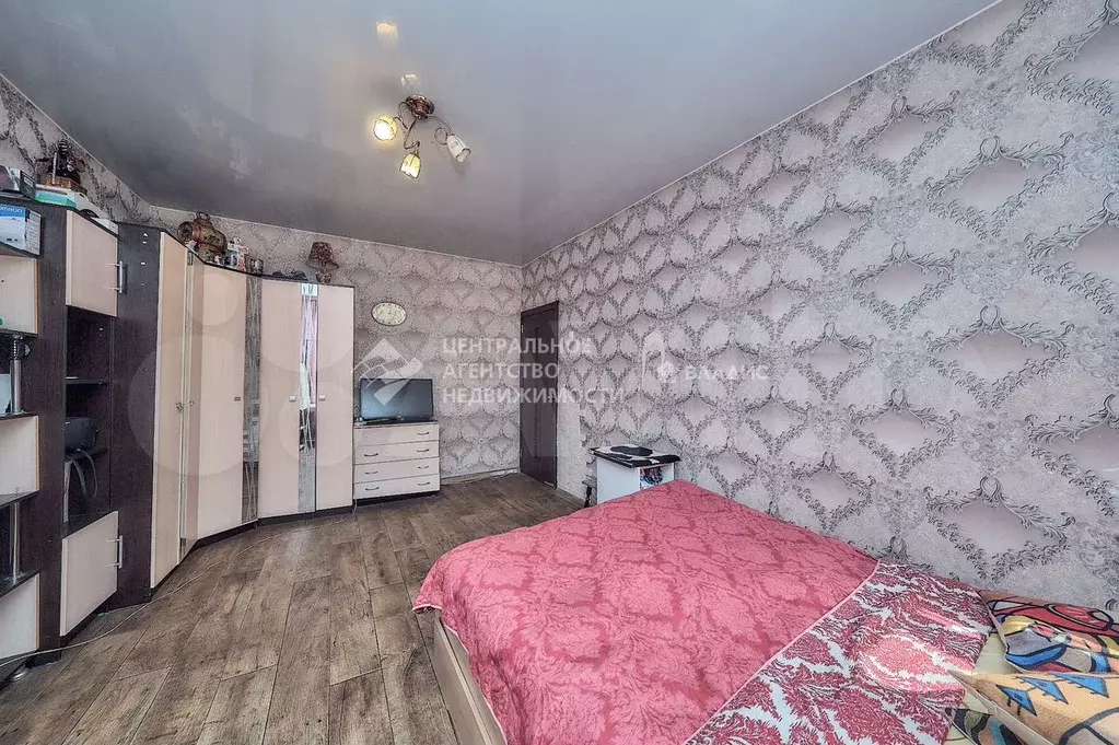 3-к. квартира, 60,8 м, 1/2 эт. - Фото 1
