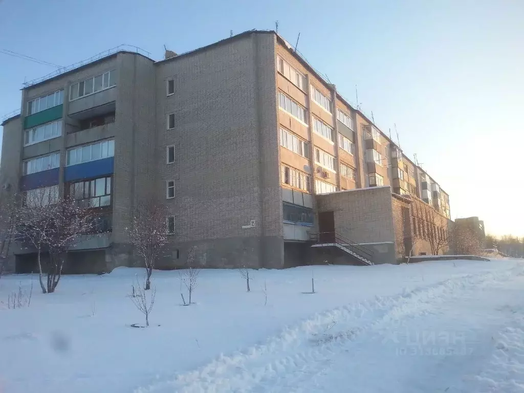 Помещение свободного назначения в Оренбургская область, Тюльганский ... - Фото 0
