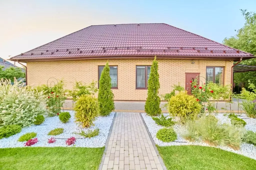 Дом в Брянская область, Брянск Верхне-Заречная ул., 41Б (100 м) - Фото 0