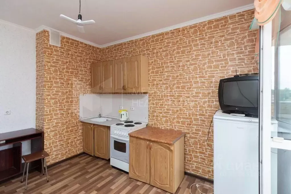 Студия Тюменская область, Тюмень ул. Верхнетарманская, 5 (20.1 м) - Фото 1