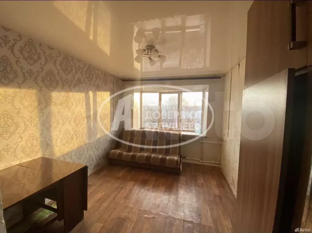 Комната 12,6 м в 1-к., 5/5 эт. - Фото 0