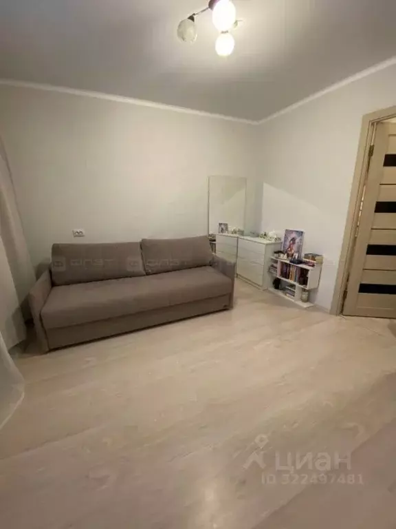 1-к кв. Татарстан, Казань ул. Юлиуса Фучика, 106 (28.3 м) - Фото 1