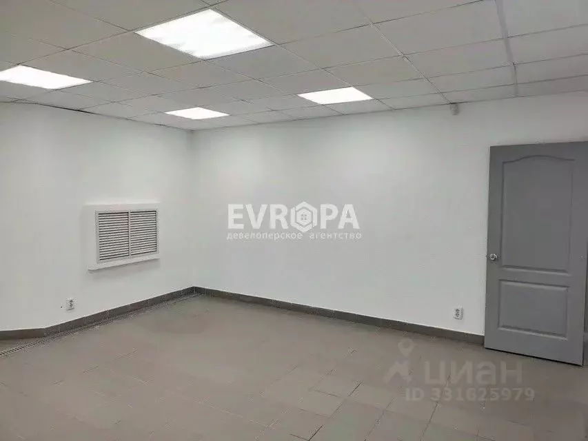 Офис в Ульяновская область, Ульяновск Симбирская ул., 8 (25 м) - Фото 2