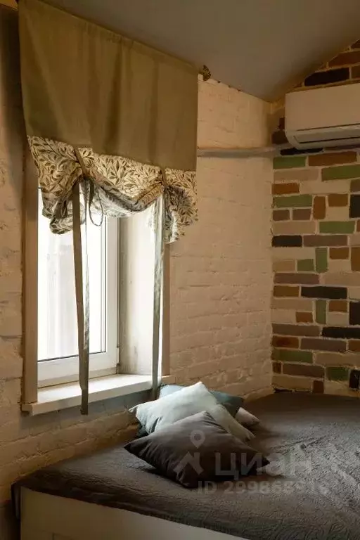 Студия Приморский край, Владивосток Семеновская ул., 8Б (16.0 м) - Фото 1