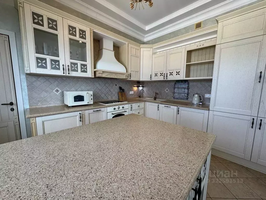 3-к кв. Краснодарский край, Сочи Центральный мкр, ул. Кубанская, 12Б ... - Фото 2