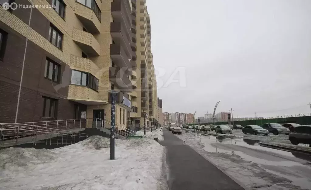 Квартира-студия: Тюмень, улица Беляева, 35к2 (29 м) - Фото 2