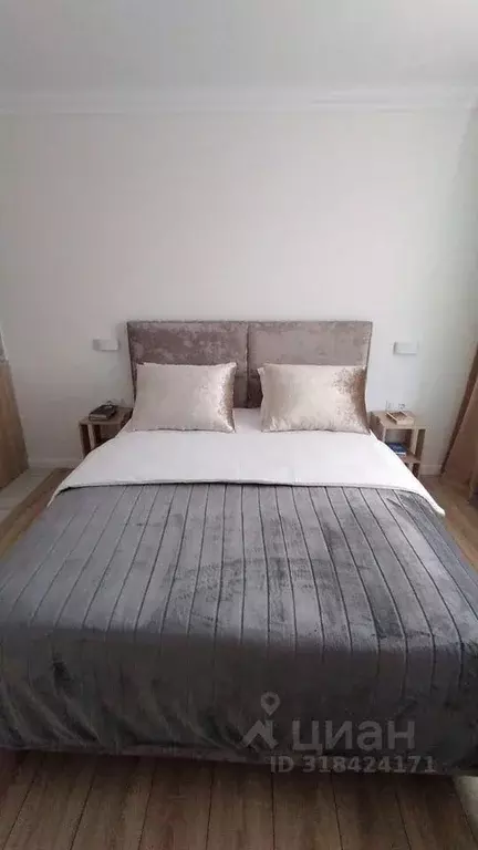 Студия Санкт-Петербург Большеохтинский просп., 15К3 (28.0 м) - Фото 0